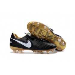 Nike Scarpette da Calcio 2016 Tiempo Legend 6 Tech Craft FG Nero Bianco Oro