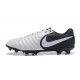 Nike Scarpa Calcio Uomo Tiempo Legend VII FG - Bianco Nero